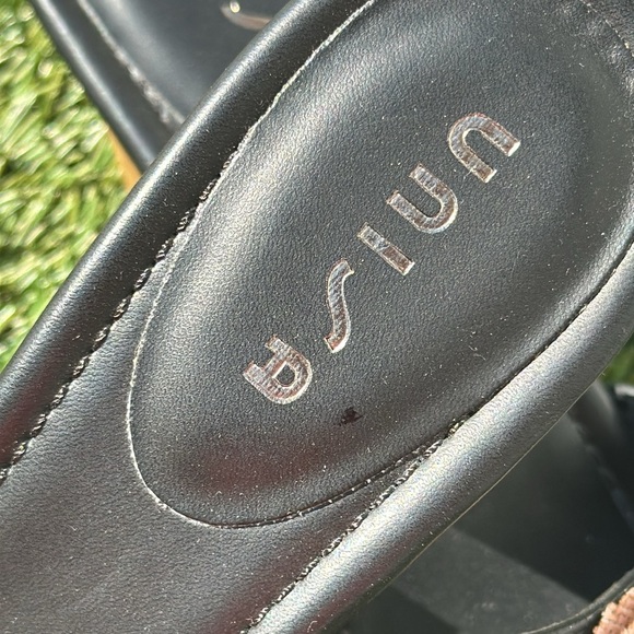 UNISA Black leather mule with flower appliqué with synthetic heal size 8.5 - Picture 5 of 12